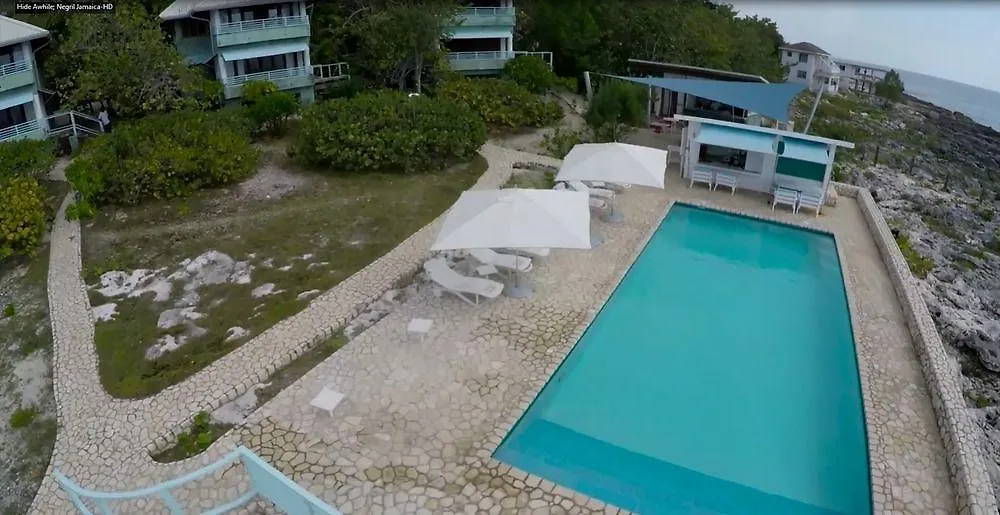 Idle Awhile Cliffs Hotel Negril 3*,