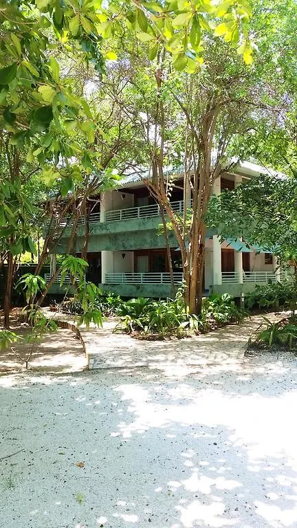 Idle Awhile Cliffs Otel Negril