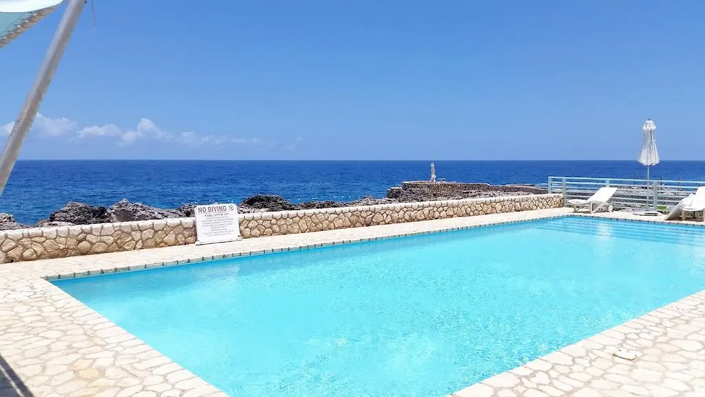 Idle Awhile Cliffs Otel Negril 3*,