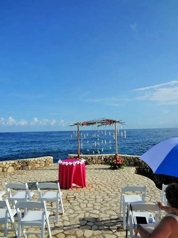 Idle Awhile Cliffs Otel Negril 3*,  Jamaika