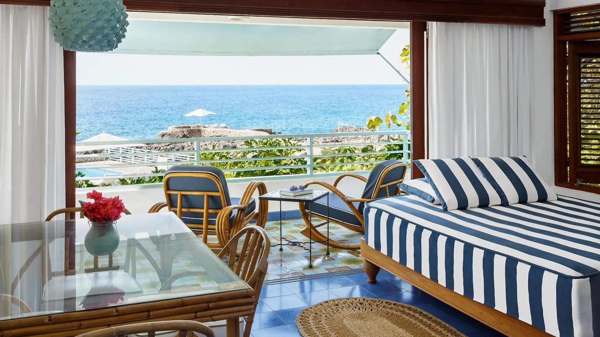Idle Awhile Cliffs Otel Negril